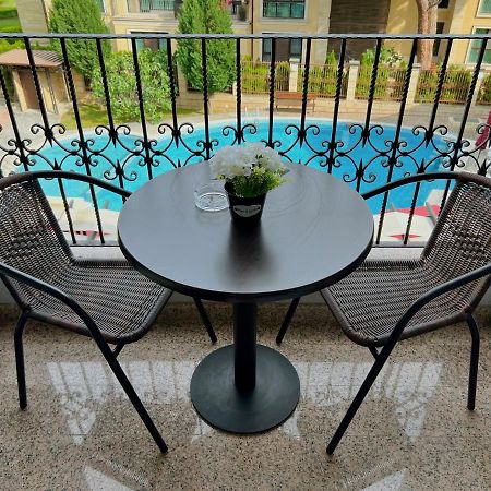 Family Hotel Paradise Saints Constantine and Helena Екстер'єр фото
