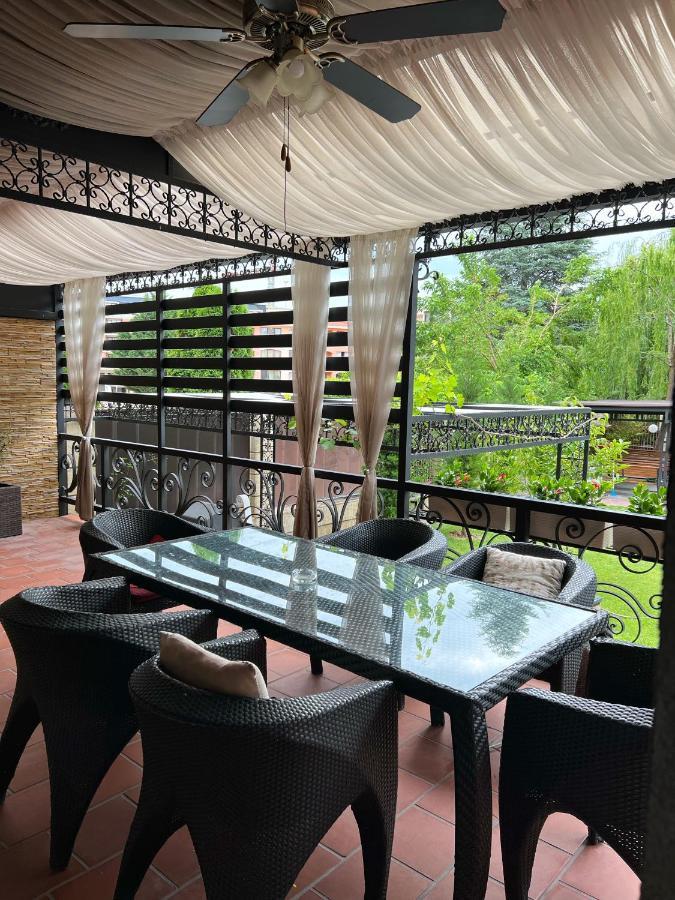 Family Hotel Paradise Saints Constantine and Helena Екстер'єр фото