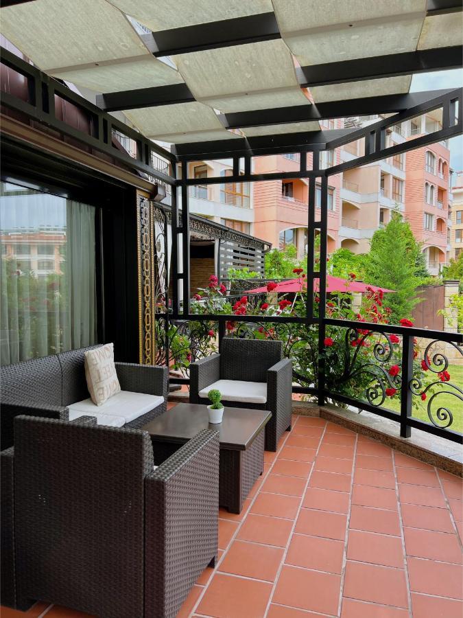 Family Hotel Paradise Saints Constantine and Helena Екстер'єр фото
