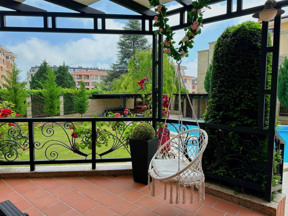 Family Hotel Paradise Saints Constantine and Helena Екстер'єр фото