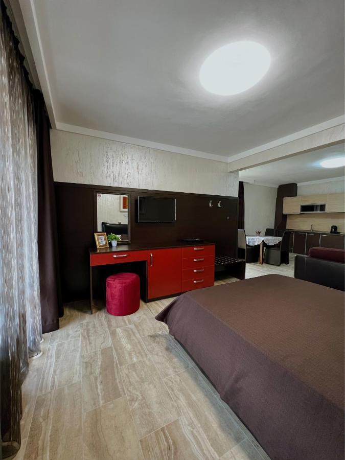 Family Hotel Paradise Saints Constantine and Helena Екстер'єр фото