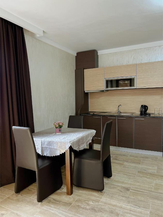 Family Hotel Paradise Saints Constantine and Helena Екстер'єр фото