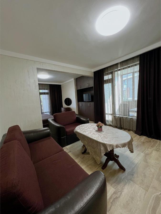 Family Hotel Paradise Saints Constantine and Helena Екстер'єр фото