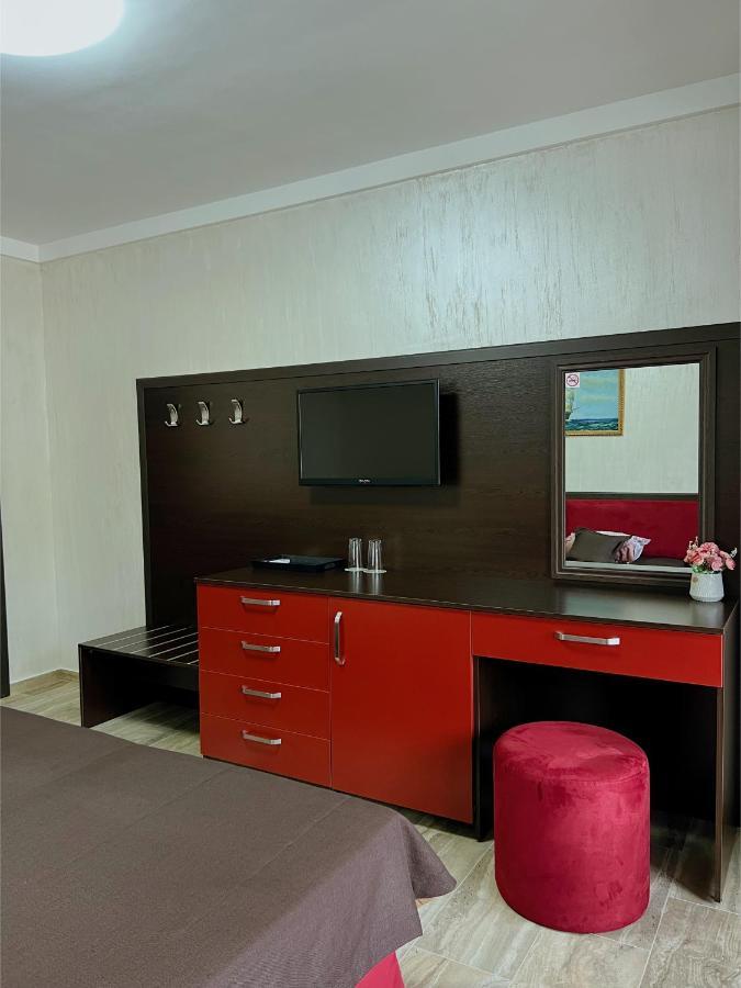 Family Hotel Paradise Saints Constantine and Helena Екстер'єр фото