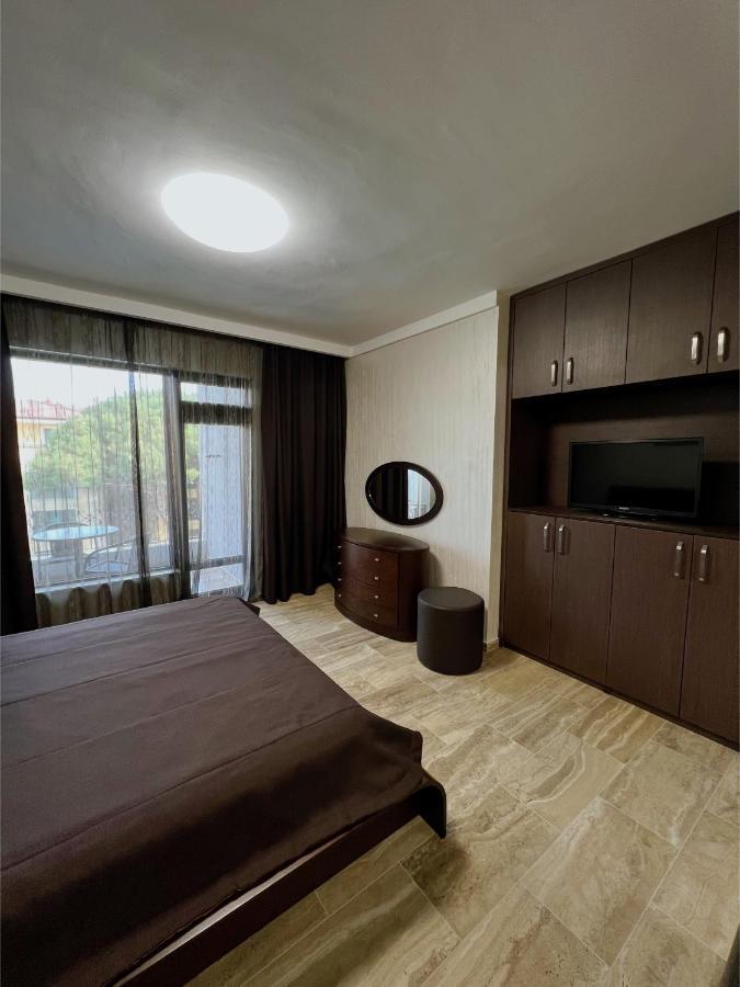 Family Hotel Paradise Saints Constantine and Helena Екстер'єр фото