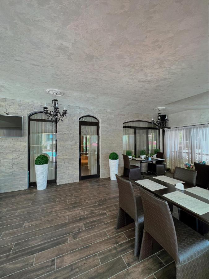 Family Hotel Paradise Saints Constantine and Helena Екстер'єр фото
